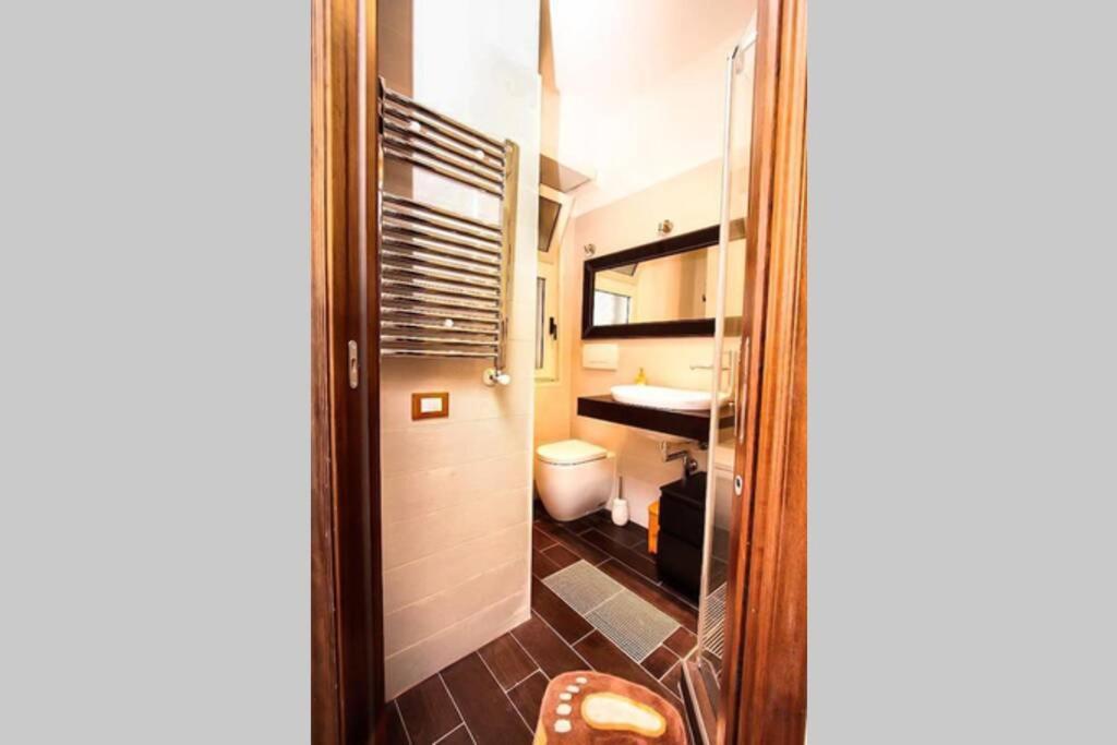 Petite Home In Rome Buitenkant foto